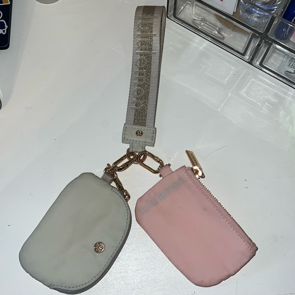 Lululemon Dual Pouch Keychain
